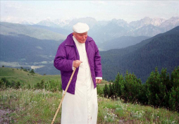 Juan Pablo II será canonizado por hacer milagro a mujer con aneurisma en Costa Rica