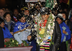 Evo Morales retomó su agenda tras incidente con avión en Europa