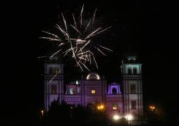 Hondureños oran por la paz en la alborada a la Virgen de Suyapa