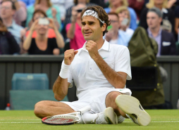 Federer gana séptimo Wimbledon y vuelve a la cima mundial
