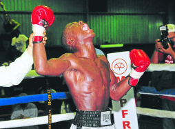 'Escorpión' Ruiz da primer cinturón al boxeo hondureño
