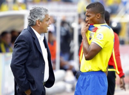 Ecuador se recupera con victoria y queda en zona de clasificación