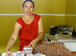 Con dulces típicos se da a conocer en Honduras