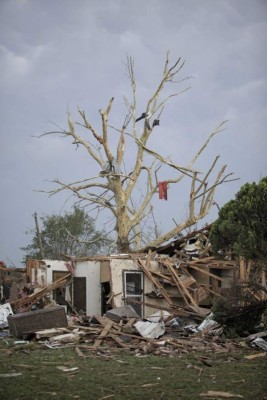 Dos muertos deja tornado en las costas del estado de Virginia, Estados Unidos