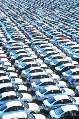 Rows of Cars --- Image by © moodboard/Corbis