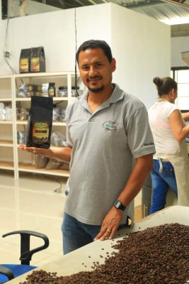 Hasta en Ucrania venden café productores de Corquín, Copán