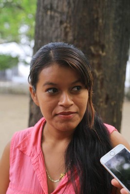 Hondureños se molestan porque sus cédulas no fueron enviadas