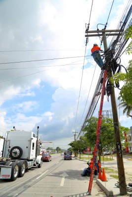 Cableado subterráneo debe incluirse en Plan Maestro