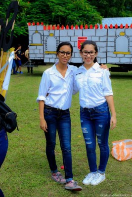 Entrada de la clase 2017 del Liceo Bilingüe Centroamericano