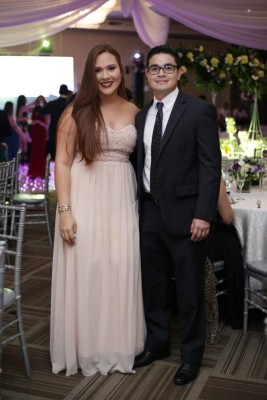 La boda de Emely Ramos y Mario Cálix