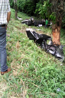 Muere empleado de la Oabi y otro sobrevive en accidente en La Ceiba