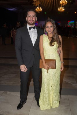 Derroche de elegancia en la boda de Farid Handal y Mónica Hernández