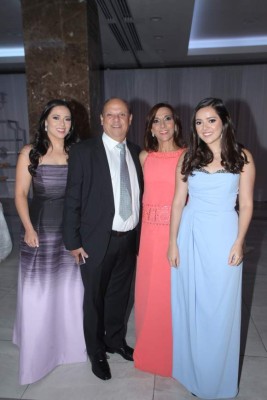 La boda de Ricardo Rivera y Arlene Imendia