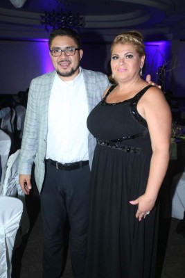 Boda de Norma Barahona y Héctor Ardón