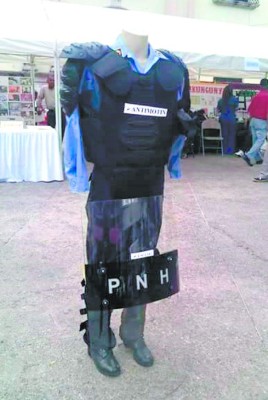 Policía Nacional estrenará uniforme en aniversario