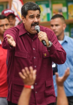 Nicolás Maduro ofrece cárcel a promotores de juicio político
