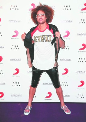 Hieren a RedFoo en un bar de Australia