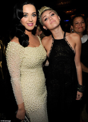 Miley Cyrus reacciona contra Katy Perry