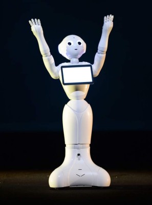 Presentan robot con emociones en Japón
