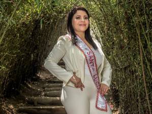 La abogada y empresaria Ena Cerrato asistirá a Dubái para representar a Honduras en el certamen de belleza internacional.
