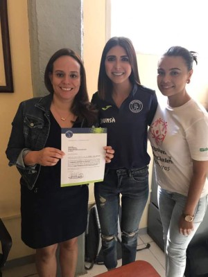 Motagua firma convenio con Olimpiadas Especiales