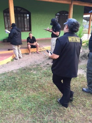 En medio de tumulto, Policía captura a alcalde de Talanga, Neftalí Romero
