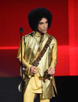 Los 'looks' de Prince a lo largo de su carrera