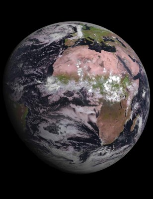 Satélite meteorológico captura primera fotografía de la Tierra
