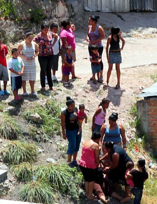 Acribillan a balazos a tres hermanos y un sobrino en una quebrada en Tegucigalpa