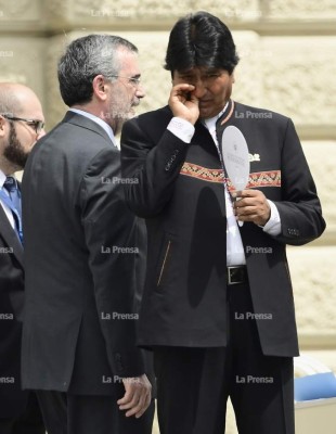 Evo Morales se saca los mocos y a Iván Duque no le llevan los anteojos de sol