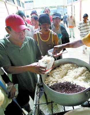 Denuncian que penales de Honduras están sin alimentos