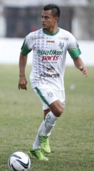 Luis Fernando Palacios: El lateral izquierdo fue dado de baja en Platense y hoy juega en el Atlético Limeño.