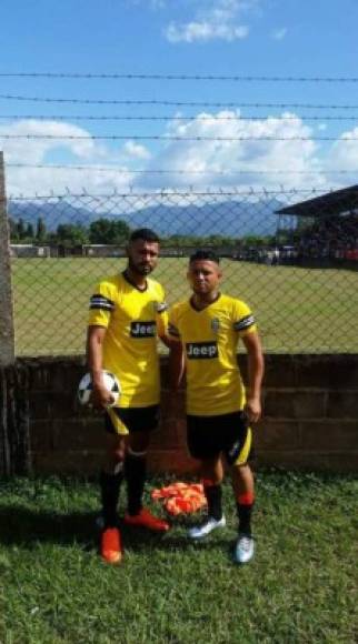 La cancha del estadio Rafael Leiva de Coyoles Central, Olanchito en Yoro.