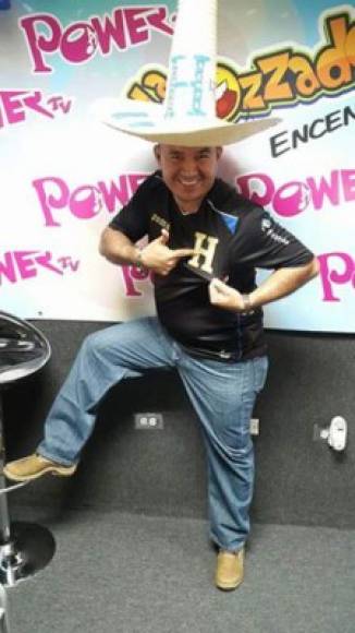 El animador de Power FM, Raymond Ramos.