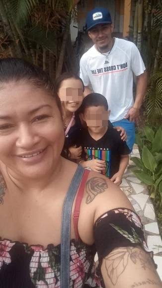 Lorena, como le decían sus amigos, iba junto con su hijo la noche del sábado cuando se accidentaron en un confuso accidente vial de la carretera que conduce a la aldea San Juan de La Lima, Cortés.