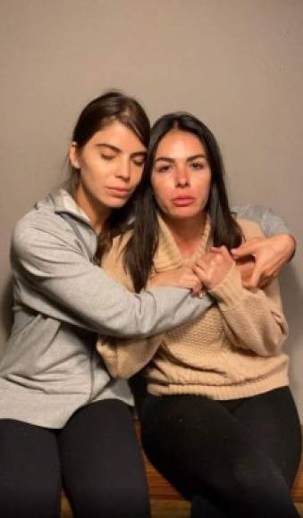 Las actrices Vannesa Arias y Esmeralda Ugalde, que acompañaban a Sandí en el momento del asalto, compartieron un video en donde explican como fueron interceptadas por los malhechores.<br/><br/>'Se llevaron mi camioneta, las bolsas, los celulares, pero lo material no nos importa; aquí lo que verdaderamente importa es que fuimos víctimas de la inseguridad', comentó Vannesa Arias, quien ha sido relacionada sentimentalmente con Alejandro.<br/>