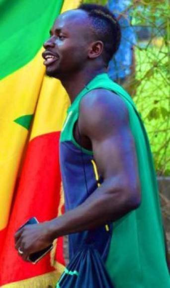 Sadio Mané: El jugador del Liverpool donó a su país natal, Senegal, 45 mil euros para ayudar en lo que se necesite.