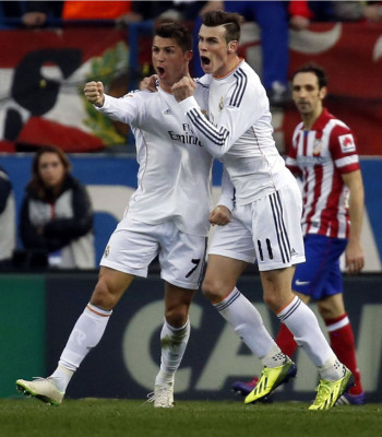 Cristiano Ronaldo salva el liderato del Real Madrid en un derbi vibrante