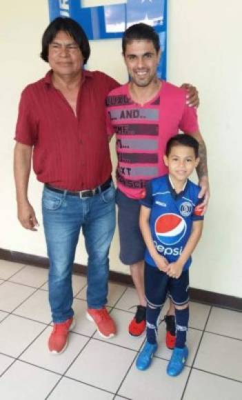 Ramiro Bruschi: El delantero uruguayo está jugando con el Tela FC del Ascenso en Honduras.