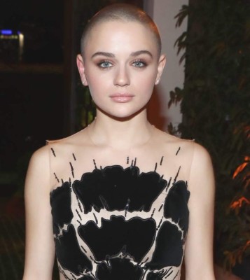 Joey King sufre discriminación por estar calva