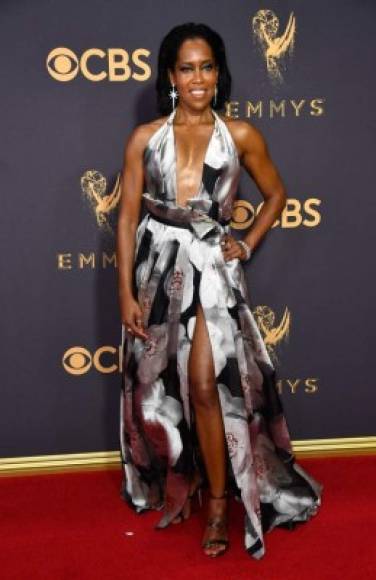 LOS ANGELES, CA - SEPTEMBER 17: Actor Regina King attends the 69th Annual Primetime Emmy Awards at Microsoft Theater on September 17, 2017 in Los Angeles, California. Frazer Harrison/Getty Images/AFP