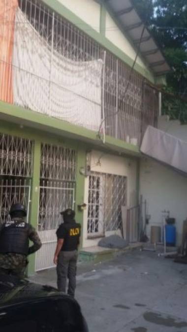 Honduras ejecutó este lunes la “Operación Fortuna”, en donde se realizan 11 allanamientos con el fin de buscar indicios relacionados con el lavado de activos y delitos conexos, informó hoy el Ministerio Público de Honduras.<br/><br/>En un comunicado, el ente acusador informó que también habrá medidas de aseguramiento sobre 131 bienes inmuebles y 11 sociedades mercantiles ubicadas en las ciudades de Puerto Cortés, Olanchito y San Pedro Sula.<br/>