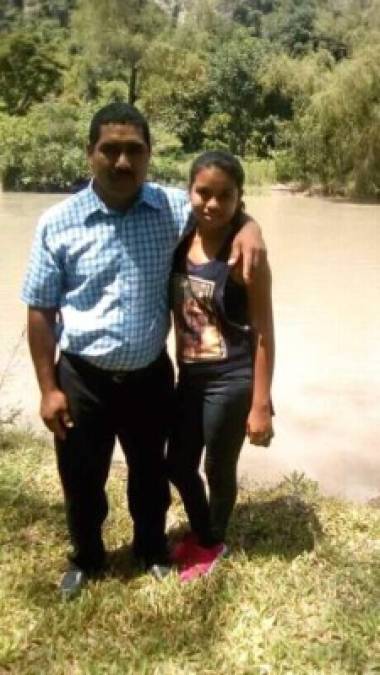 Karime Martínez Santos, le dedicó un mensaje a su papá, 'Feliz día del padre papiringo, gracias por todo lo que me has dado, eres mi ejemplo a seguir. Dios te bendiga siempre y te dé muchos años de vida, te amamos mi viejito bello'.