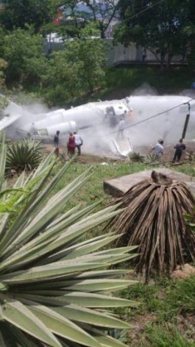 El Cuerpo de Bomberos envió varias unidades para apagar las llamas y evitar una tragedia.