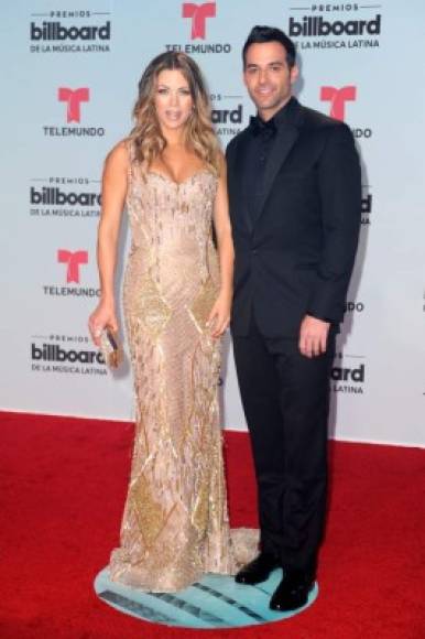 CORAL GABLES, FL - APRIL 27: Ximena Duque and Jay Adkins attend the Billboard Latin Music Awards at Watsco Center on April 27, 2017 in Coral Gables, Florida. Sergi Alexander/Getty Images/AFP<br/><br/>== FOR NEWSPAPERS, INTERNET, TELCOS & TELEVISION USE ONLY ==<br/><br/>