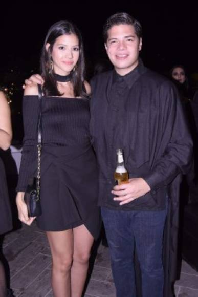 Adriana Bendaña y Daniel Sarmiento.