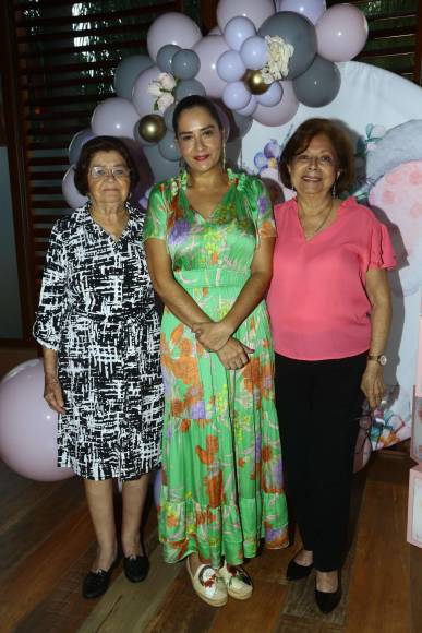 Marta Polanco, Paola Paredes y Emérita Delgado