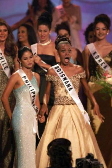 Mpule Kwelagobe - Botsuana (Miss Universo 1999)<br/><br/>La bella Kwelagobe ganó Miss Universo en 1999, año consecutivo que ganaba una afrodescendiente.