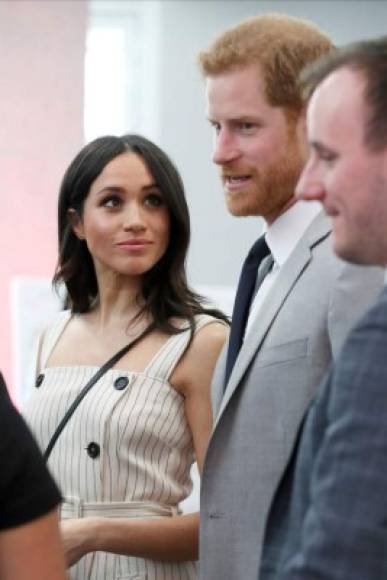 En su comparecencia de hoy en ese Foro, Markle departió con la delegada de una red para cambio climático en Mauricio, Karuna Rana, quien describió a la novia de Harry como 'una gran embajadora de las mujeres' y reveló que le alentó a poner en marcha su propia campaña por los derechos de las mujeres.