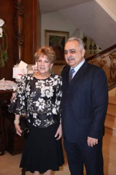 Ivonne y Nicolás Maaloff.